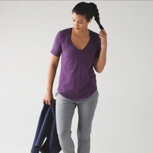 Lululemon Love Tee III Magenta